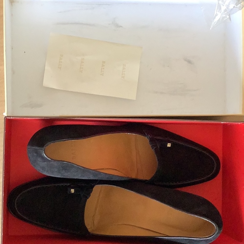 Bally Princesa NFAE black kid suede shoes, size 41/10.5. New w/o tags.
